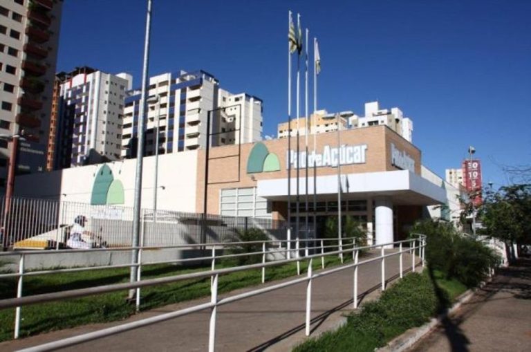 PÃO DE AÇÚCAR