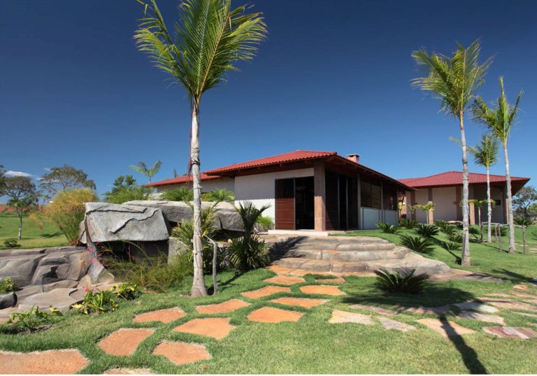 CASA MAIRIPOTABA